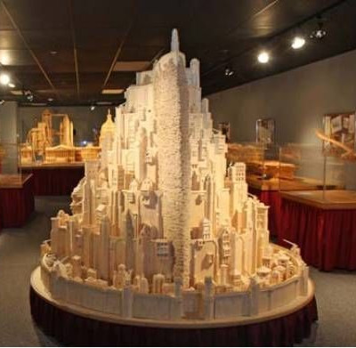 Η πόλη του «Άρχοντα των Δαχτυλιδιών» με 420.000 σπίρτα! (photos)