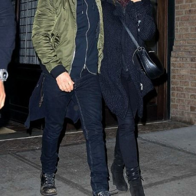 Ποιο Hollywoodιανό ζευγάρι φωτογραφίζεται συνέχεια μαζί μετά τις φήμες χωρισμού;