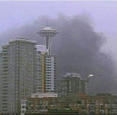 Συντριβή ελικοπτέρου στο Σιάτλ, τουλάχιστον δύο νεκροί (pics)