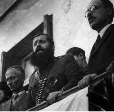 Σαρώνει στο διαδίκτυο η φωτογραφία που απεικονίζει τον Άρη Βελουχιώτη!