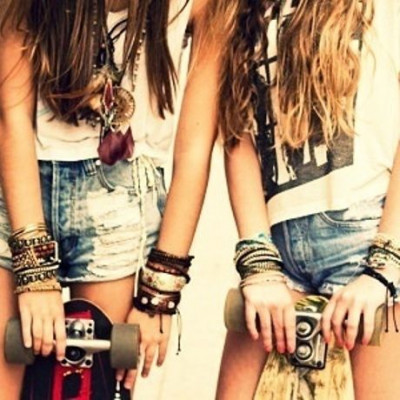 7 πράγματα που έμαθες (ή ελπίζουμε να έμαθες) για τη γυναικεία φιλία πριν τα 30