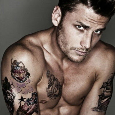 Σπάσαμε τον κώδικα!8 μηνύματα που σου έστειλε στο κινητό σου & τι πραγματικά ήθελε να πει