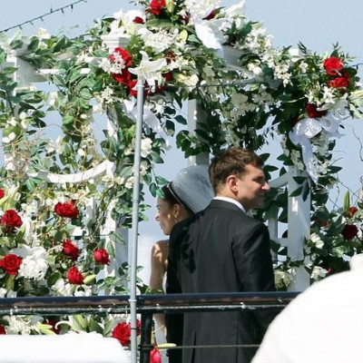 Just married: Ο Bradley Cooper ντύθηκε γαμπρός (φωτογραφίες)