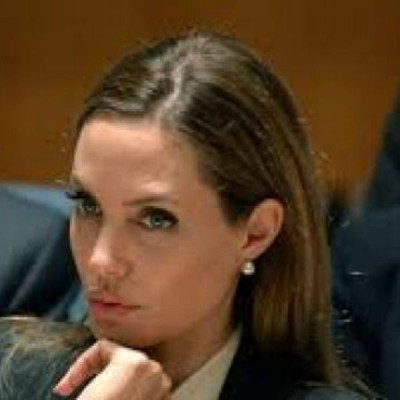 Διεθνής διάσκεψη για τη σεξουαλική βία με την παρουσία της Αντζελίνας Τζολί