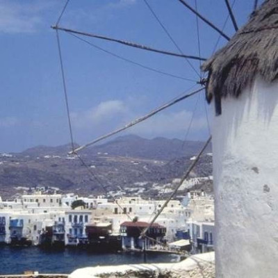 Στο στόχαστρο των Βρετανών η Μύκονος – Πιο ακριβή και από τη Νέα Υόρκη