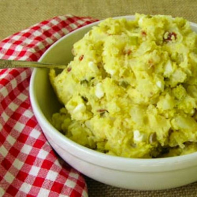 Η πατατοσαλάτα που έχει κάνει άνω κάτω το ίντερνετ (και όχι για τη γεύση της)!