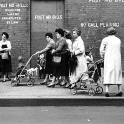 Οι εποχές αλλάζουν αλλά η αγάπη της μάνας μένει πάντα ίδια!