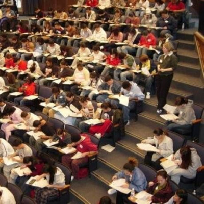 Διαγράφονται οριστικά 200.000 «αιώνιοι φοιτητές»