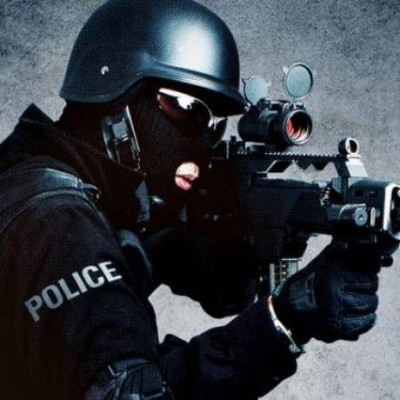 Πυροβόλησε την κόρη του και τράκαρε στη διαδρομή για το νοσοκομείο!