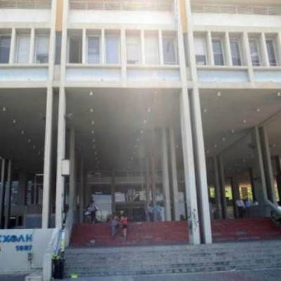 Βάσεις 2014: Έδωσε λευκή κόλλα και πέρασε στο Πανεπιστήμιο