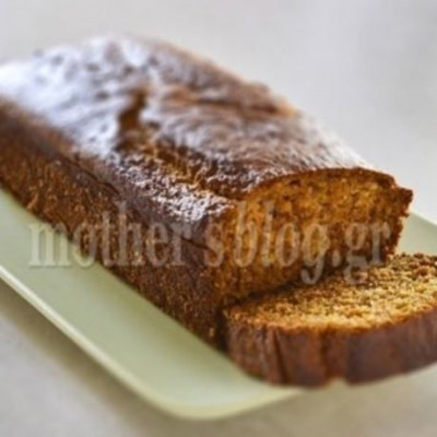 Υγιεινό κέικ με μέλι, γιαούρτι και άρωμα λεμονιού, από τον Γιώργο Γεράρδο!