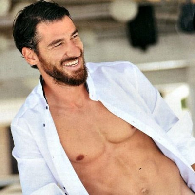 Γιούρκας Σεϊταρίδης: Τι αποφάσισε να αλλάξει στο πρόσωπό του;