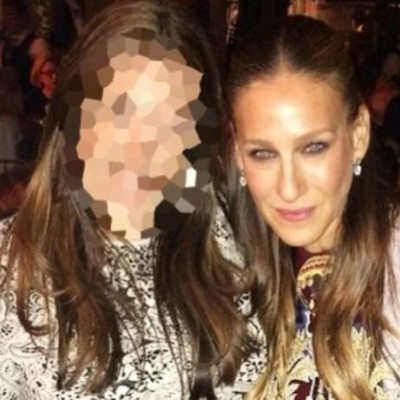 Κι όμως! Η Σάρα Τζέσικα Πάρκερ φόρεσε φόρεμα Ελληνίδας σχεδιάστριας!