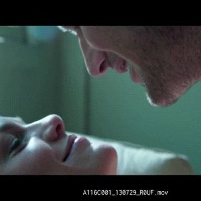 Σκηνές σεξ: Δείτε πώς γυρίζεται μια αισθησιακή σκηνή! Μπορεί και να σας πιάσουν τα γέλια