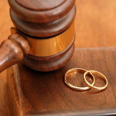 «Διαζύγιο», η χαριστική βολή στην ελληνική Οικογένεια