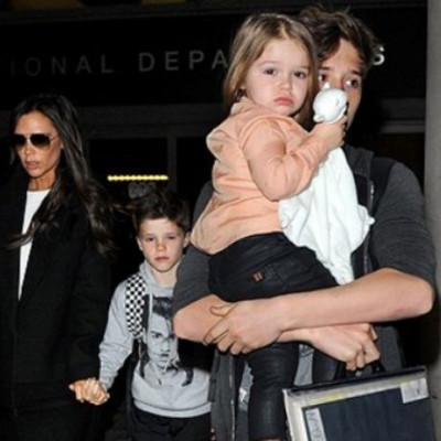 Άξιο... απορίας: Μήπως τελικά η Harper Seven αργεί πολύ να… μεγαλώσει;