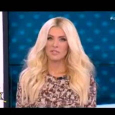 Άνω κάτω το «Όλα παίζουν». Η αποχώρηση της Καινούργιου από την εκπομπή και οι φήμες