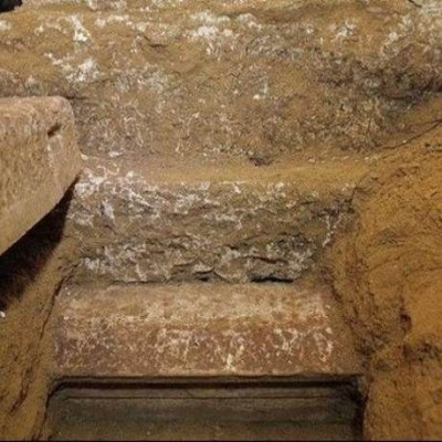 Αμφίπολη: Βρέθηκε σκάλα που οδηγεί σε υπόγειο;