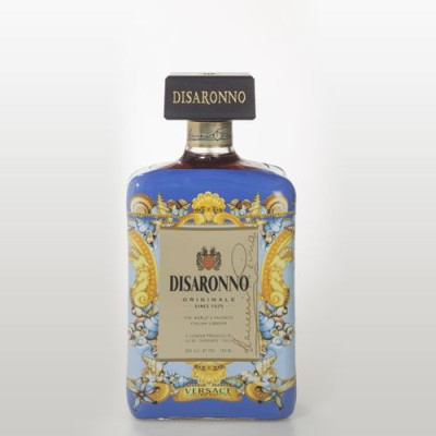 DISARONNO wears Versace: Μια συλλεκτική φιάλη για καλό σκοπό!