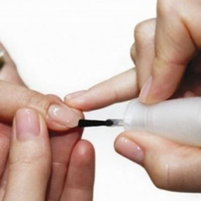 Επιτρέπεται να βάφουμε τα νύχια στην εγκυμοσύνη;