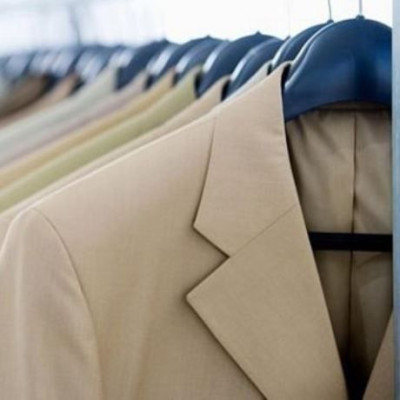 Απίστευτο:Με μία κίνηση τα ρούχα σας θα μοιάζουν σαν καινούρια!