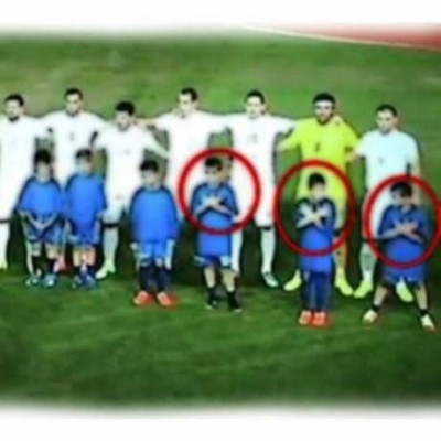 Απίστευτη προβοκάτσια Αλβανών στο Ελλάδα - Σερβία (photos+video)
