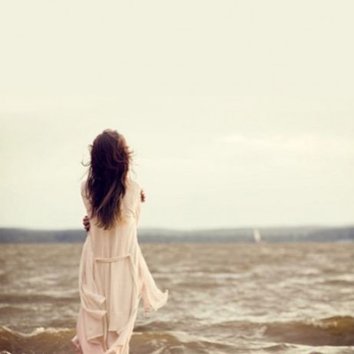 Χειμερινή κατάθλιψη: 3 + 1 απλοί τρόποι να βρείτε και πάλι το χαμόγελό σας