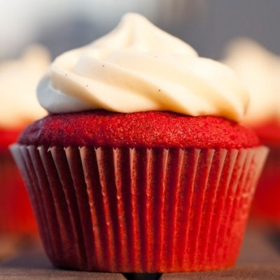Red Velvet Cupcakes: Όποιος τα δοκιμάζει, ζητάει κι άλλο!