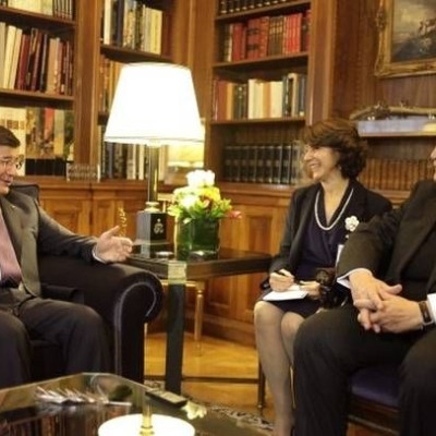 H σπόντα του Νταβούτογλου στον Παπούλια