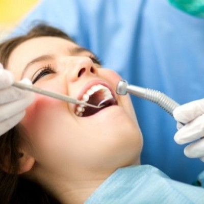 Καθαρισμός δοντιών: Πόσο συχνά πρέπει να γίνεται