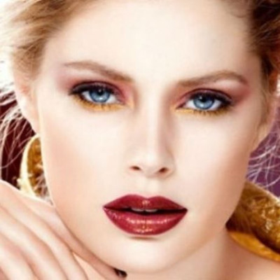 Μία ώρα πριν το Ρεβεγιόν κάνε αυτήν τη «θαυματουργή» μάσκα!