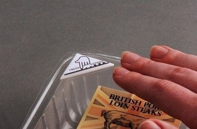 Η ετικέτα που χαλάει μαζί με το φαγητό σας