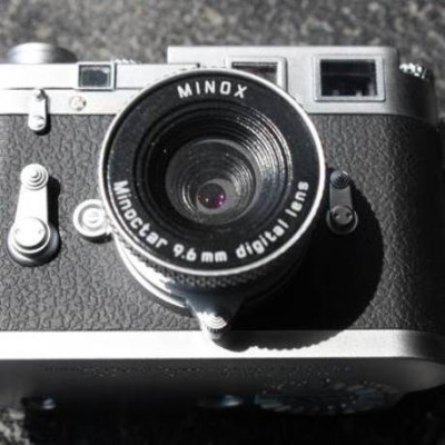 Η φωτογραφία της χρονιάς: Εγγονός και γιαγιά με αλτσχάιμερ συγκλονίζουν (PICS)