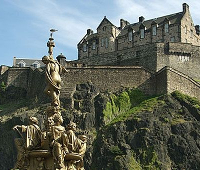 Ταξίδι σε μεσαιωνικά κάστρα και καταπράσινους κήπους: Ταξίδι στο Εδιμβούργο!!