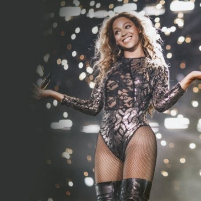 Τελικά είναι ή δεν είναι; Νέα εμφάνιση της Beyoncé πυροδοτεί τις φήμες περί εγκυμοσύνης