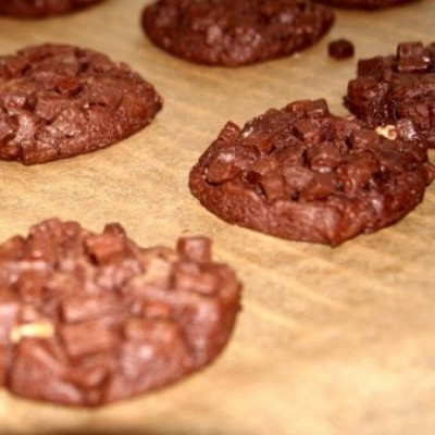 Συνταγή για υγιεινά μπισκότα με σοκολάτα και καρύδα