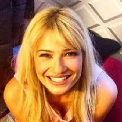 Το τρυφερό μήνυμα συμπαράστασης της Φαίης Σκορδά σε άνεργη μητέρα τεσσάρων παιδιών