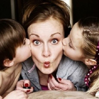 Η εξομολόγηση μία μαμάς: «Υπάρχει άραγε η τέλεια σύντροφος και μητέρα;»