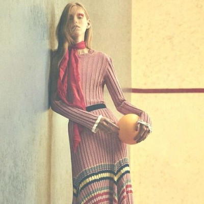 Ντροπή! 16χρονο ανορεξικό μοντέλο φιγουράρει στις σελίδες γνωστού περιοδικού