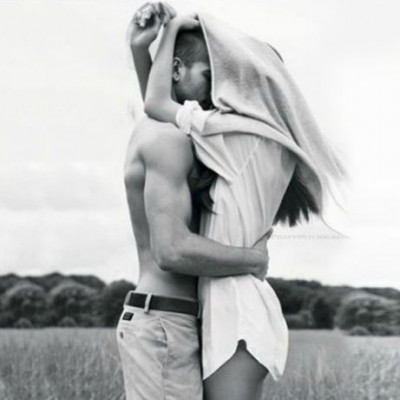 Φιλάκι; 4 + 1 λόγοι που δεν πρέπει να πείτε ξανά όχι σε ένα φιλί