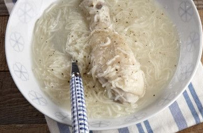 Χυλωμένη κοτόσουπα με δύο υλικά