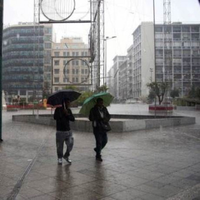 Καιρός: Το πρωί άνοιξη, το απόγευμα... ξανά χειμώνας!