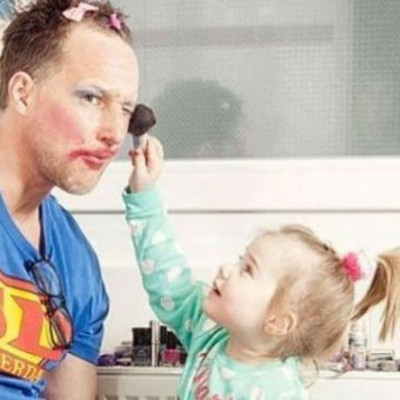 Όταν οι μπαμπάδες κάνουν τα πάντα για τις κόρες τους (εικόνες)