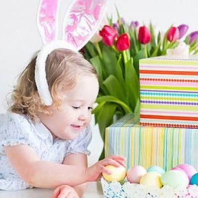 Τι δώρο να πάρω για το Πάσχα στο βαφτιστήρι μου; Ο κατάλογος που θα σας λύσει τα χέρια!