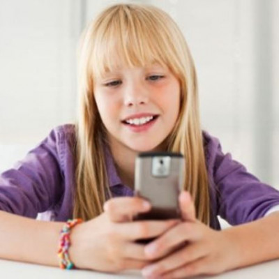 Απίστευτο! 12χρονο κοριτσάκι δηλητηρίασε τη μαμά του επειδή του πήρε το κινητό!