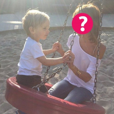 Ίδιο μέγεθος με το γιο της: Η ανατριχιαστική φωτογραφία της star που προκαλεί