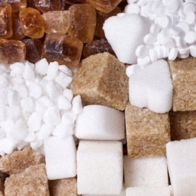 Λευκή, καστανή ή μαύρη ζάχαρη; Όσα θέλετε να ξέρετε