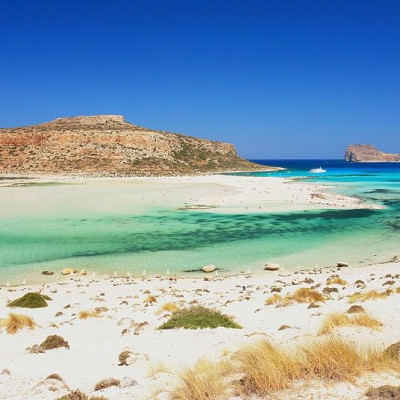 Telegraph : Αυτός είναι ο KΟΡΥΦΑΙΟΣ ελληνικός προορισμός για το Πάσχα !