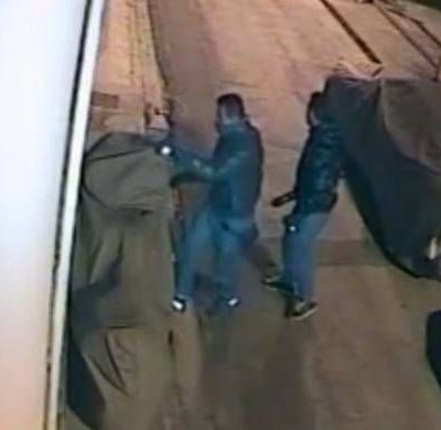 Καλλιθέα: Ληστές κλέβουν μοτοσικλέτα σε δυόμισι-μόνο-λεπτά (video)