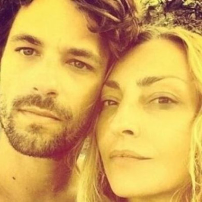 Αποστόλης Τότσικας: Δείτε τι είπε για τη φημολογούμενη εγκυμοσύνη της Ρούλας Ρέβη!(βίντεο)